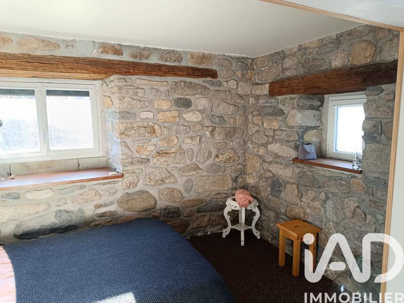 Maison - 265 m² - 9 pièces