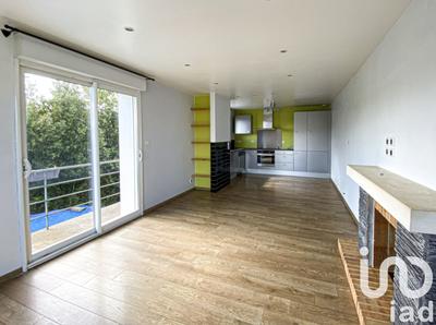 Maison - 88 m² - 4 pièces