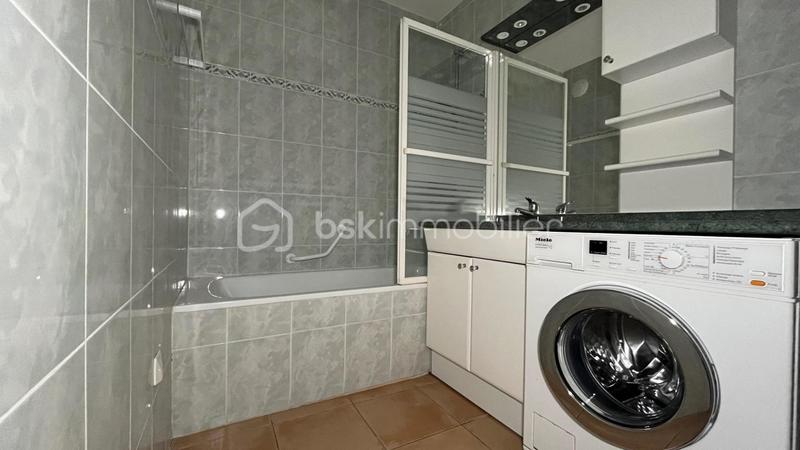 Appartement - 104 m² - 5 pièces