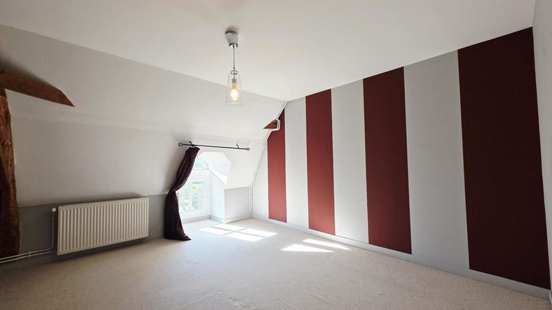 Maison - 409 m² - 13 pièces