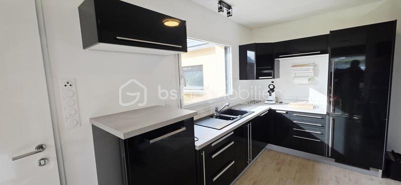 Maison - 106 m² - 5 pièces