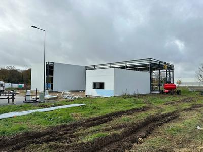 Local d'activité / Entrepôt - 315 m²