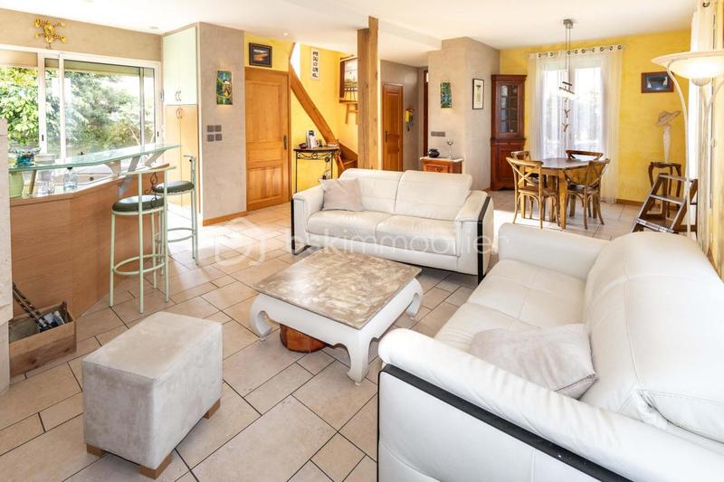 Maison - 135 m² - 5 pièces
