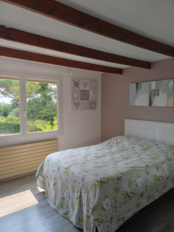 Maison - 207 m² - 9 pièces