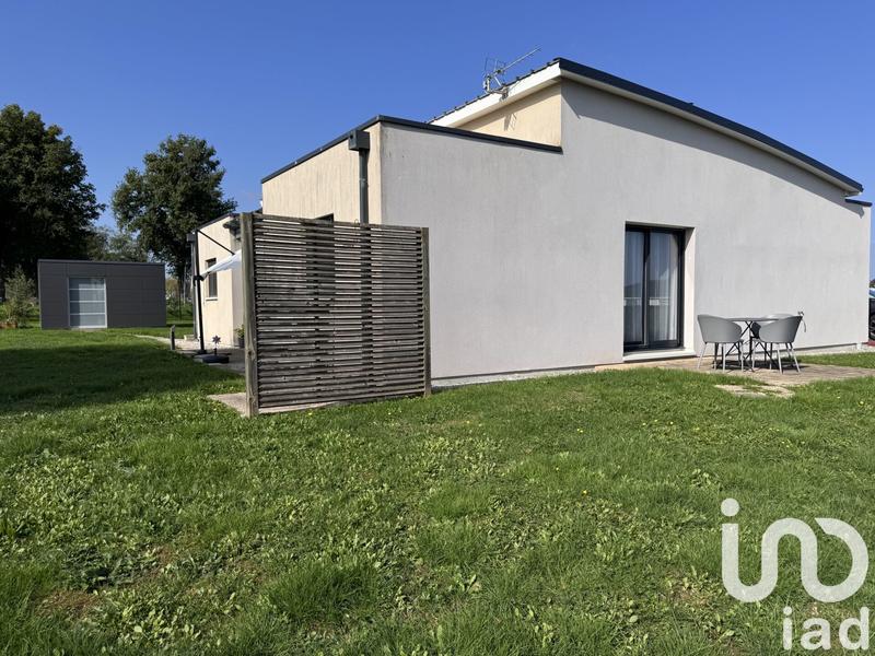 Maison - 95 m² - 5 pièces