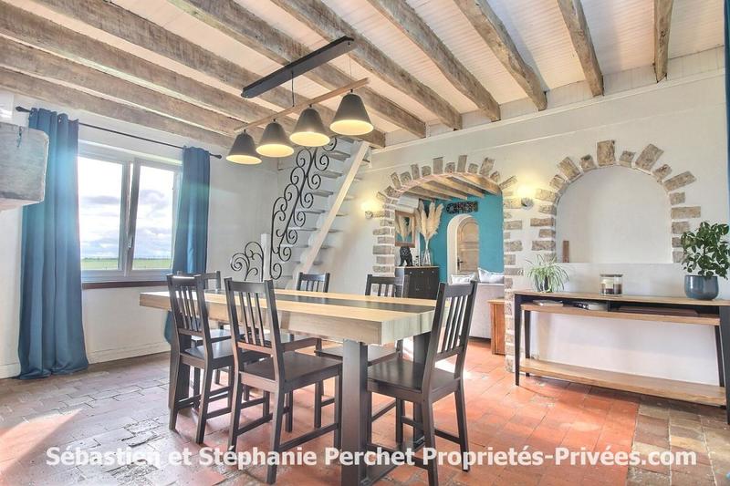 Maison - 95 m² - 4 pièces