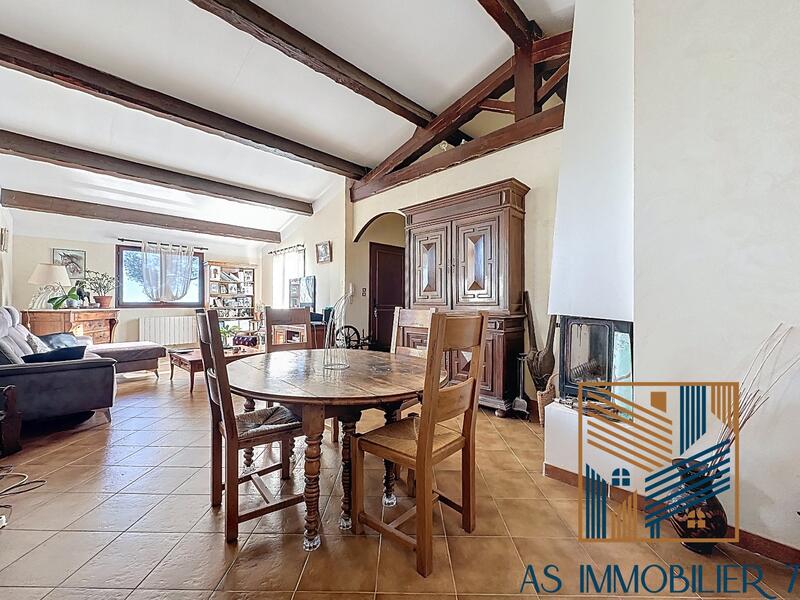 Maison - 110 m² - 4 pièces