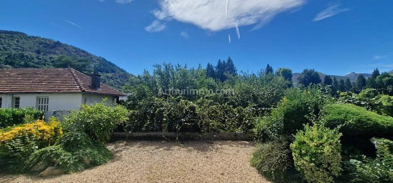 Appartement - 105 m² - 4 pièces