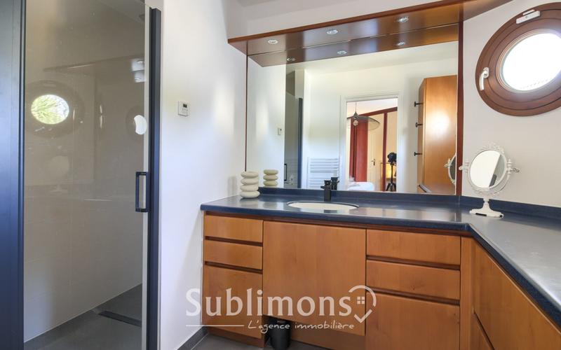 Maison - 160 m² - 7 pièces