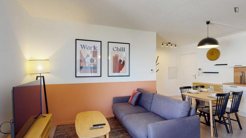 Chambre - 10 m² - 4 pièces