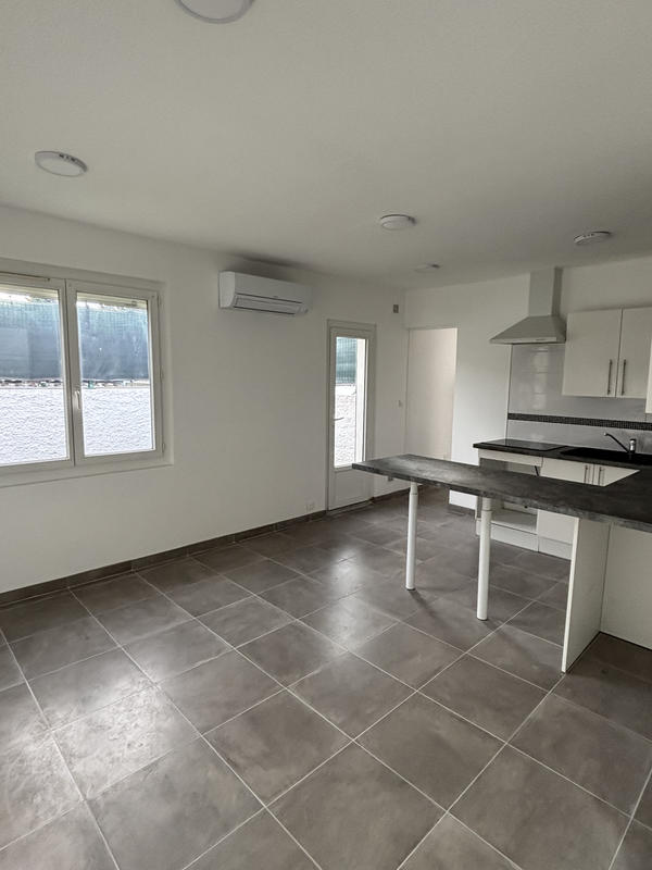 Maison - 87 m² - 5 pièces