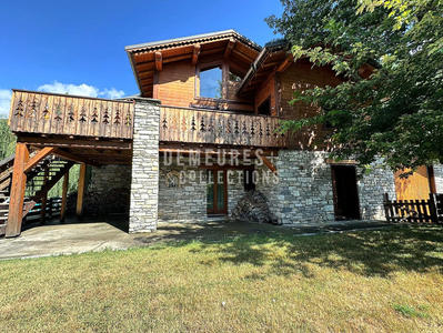 Maison - 171 m² - 8 pièces