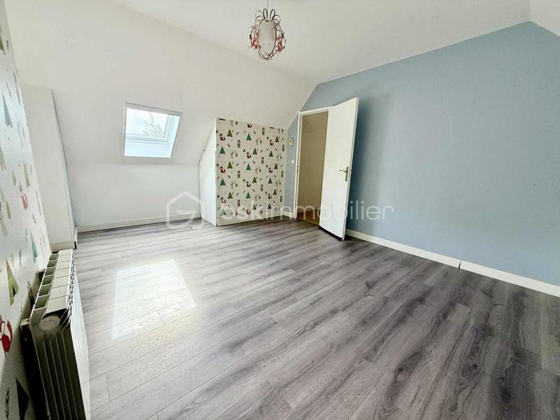 Maison - 140 m² - 7 pièces