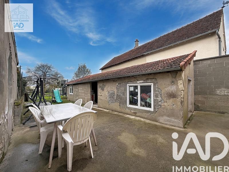 Maison - 99 m² - 4 pièces