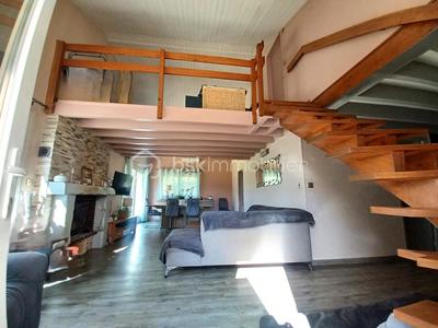 Maison - 134 m² - 5 pièces