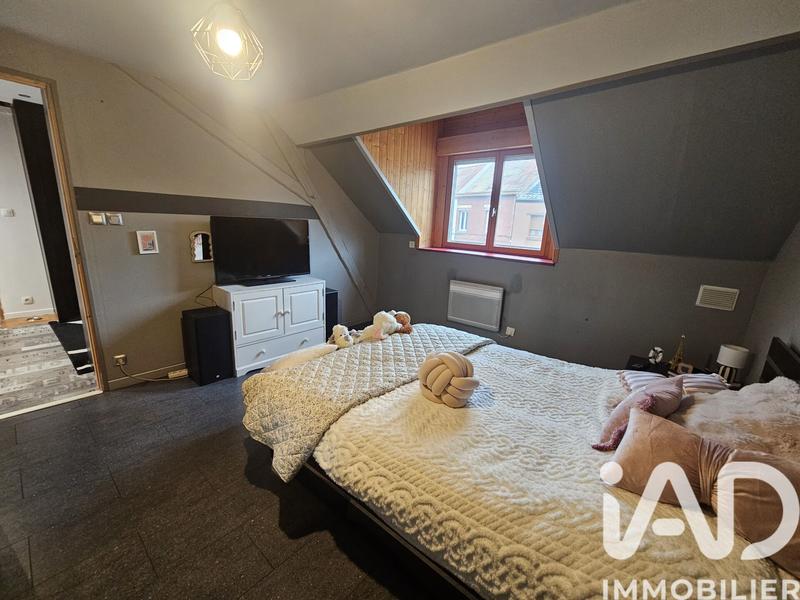 Maison - 180 m² - 6 pièces