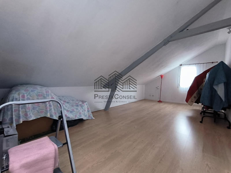 Maison - 90 m² - 6 pièces