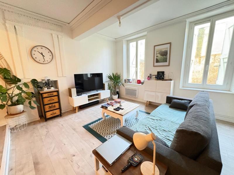 Immeuble - 365 m² - 15 pièces