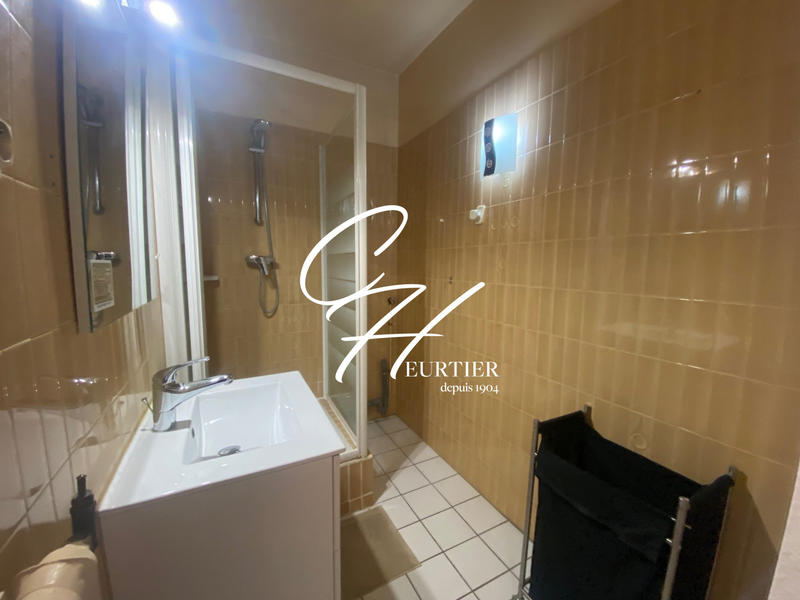 Appartement - 84 m² - 4 pièces