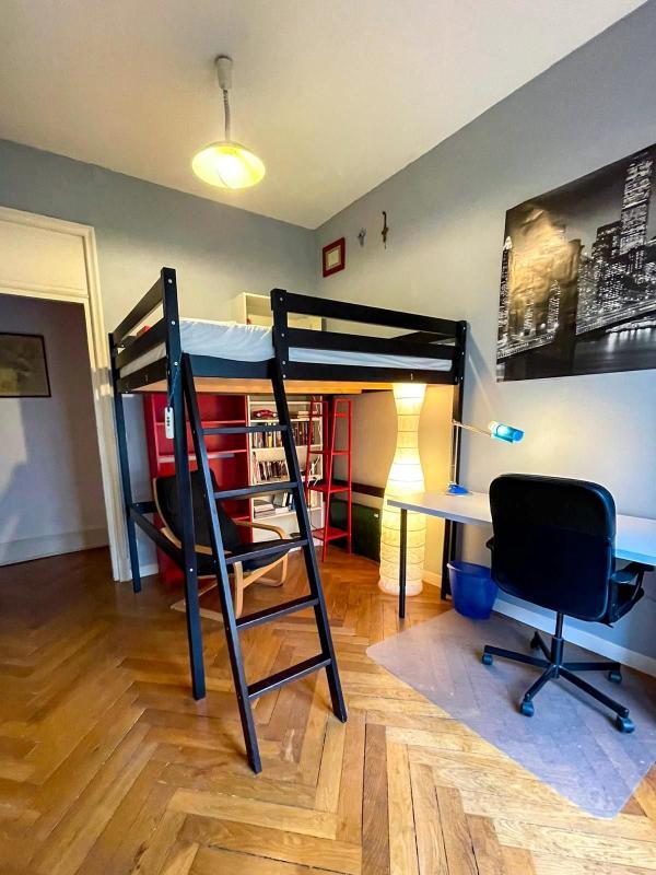 Appartement - 185 m² - 7 pièces