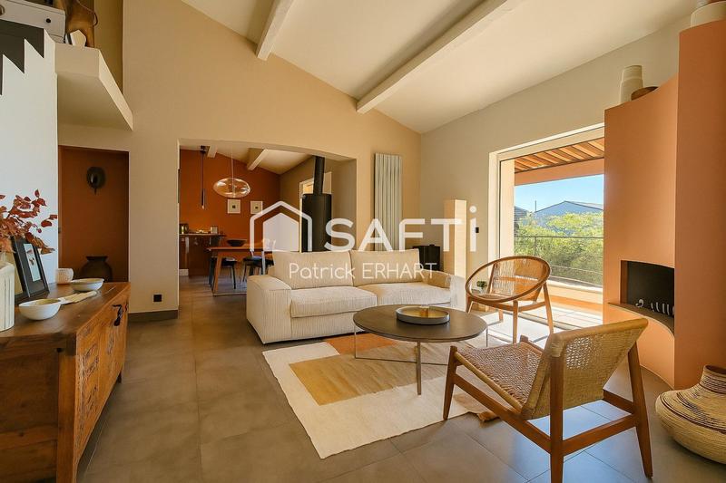 Maison - 185 m² - 7 pièces