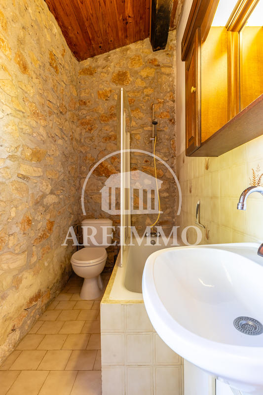 Maison - 208 m² - 7 pièces