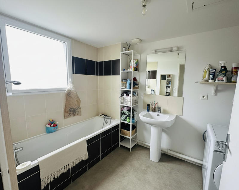 Maison - 82 m² - 4 pièces