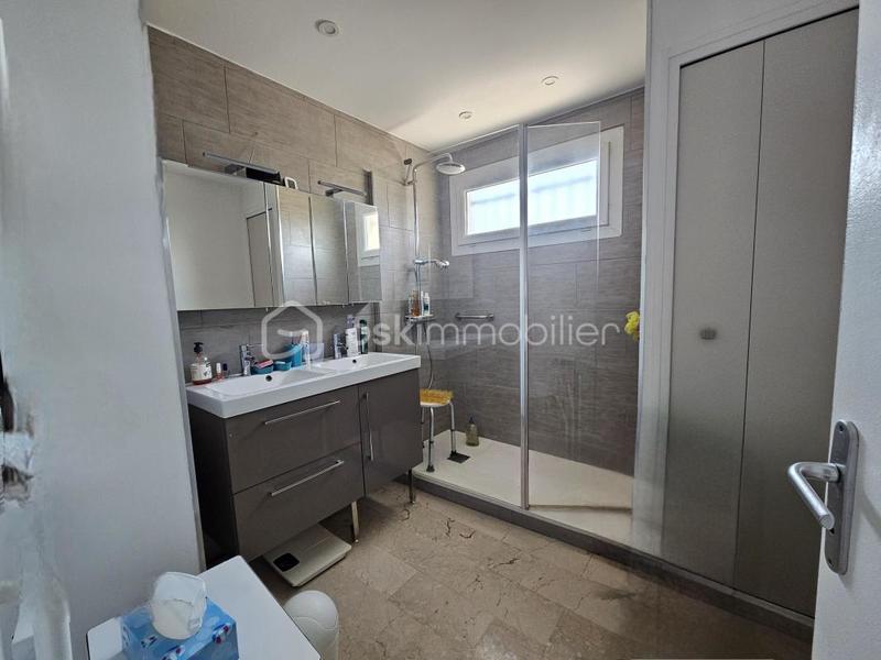 Appartement - 85 m² - 4 pièces