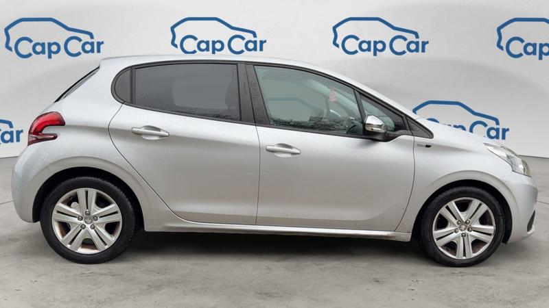 Peugeot 208 1.6 BlueHDi 100 Style