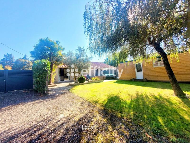 Maison - 266 m² - 6 pièces