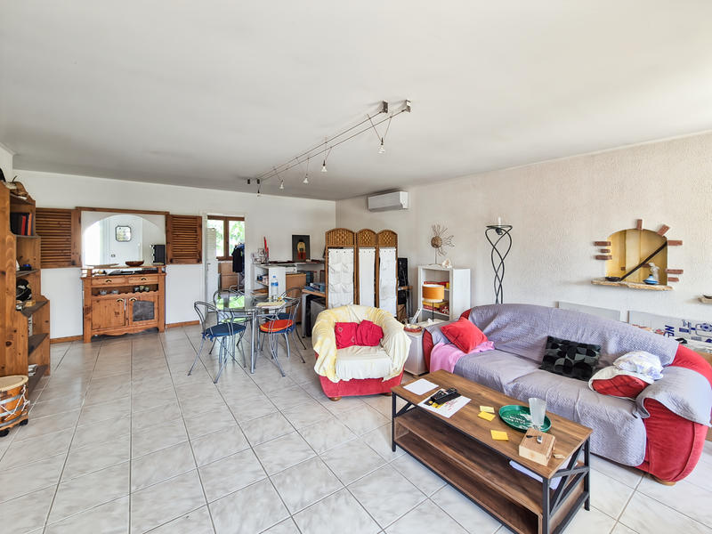 Maison - 95 m² - 4 pièces
