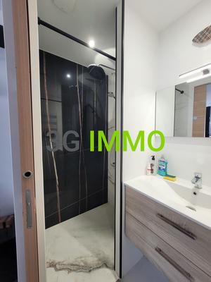 Immeuble - 175 m² - 7 pièces