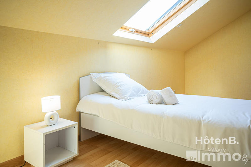 Appartement - 140 m² - 6 pièces