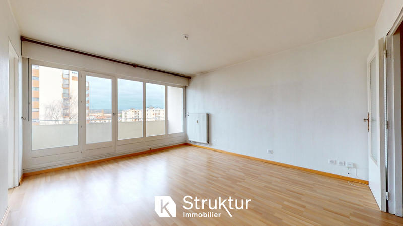 Appartement - 80 m² - 3 pièces