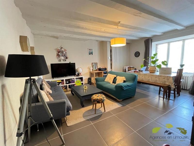 Maison - 111 m² - 4 pièces