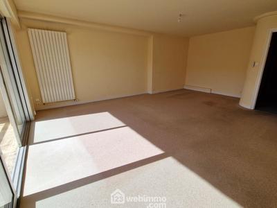 Appartement - 122 m² - 4 pièces