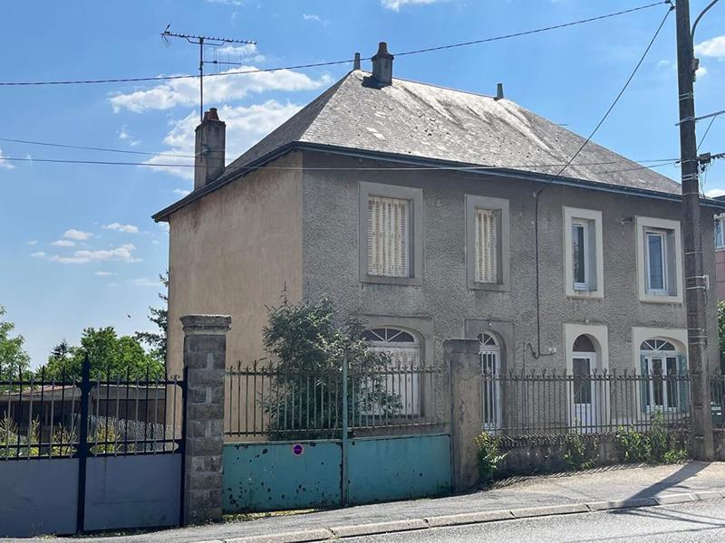 Maison - 80 m² - 6 pièces