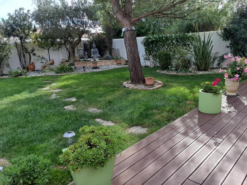 Maison - 240 m² - 6 pièces