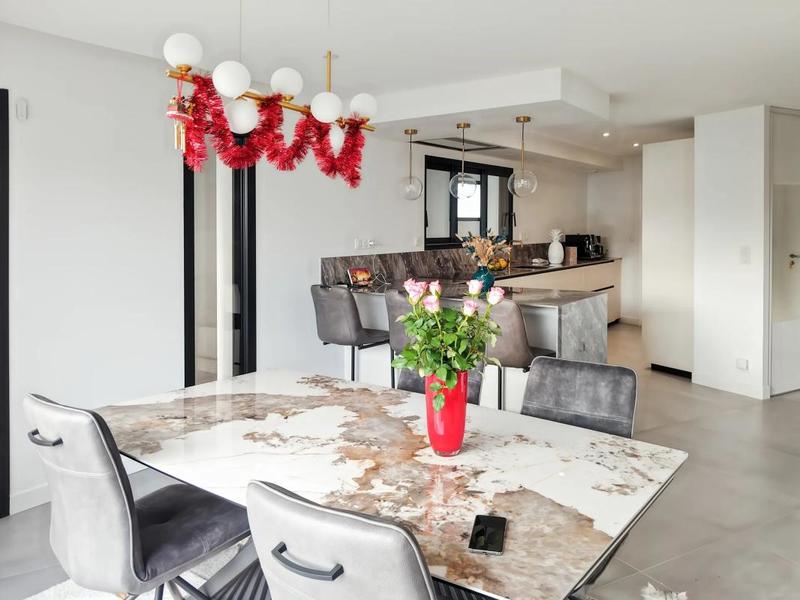 Maison - 127 m² - 5 pièces