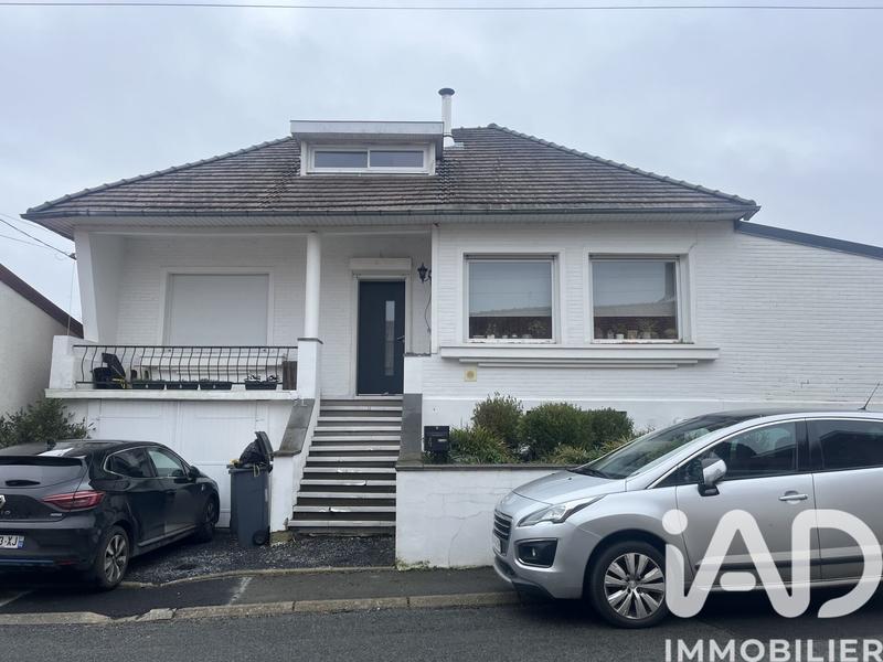 Maison - 110 m² - 5 pièces