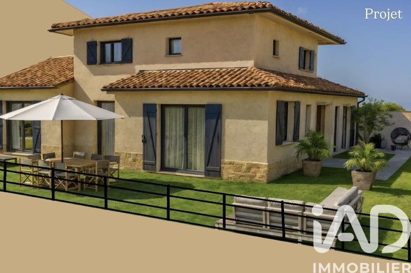 Maison - 184 m² - 5 pièces