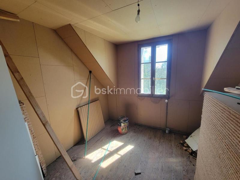Propriété - 227 m² - 12 pièces