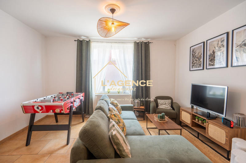 Maison - 120 m² - 8 pièces