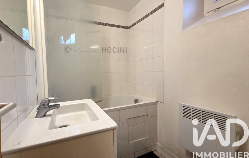 Studio - 30 m² - 1 pièce