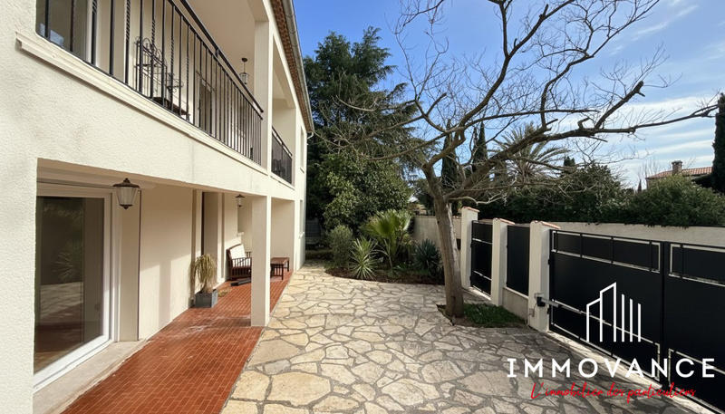 Maison ancienne - 191 m² - 7 pièces