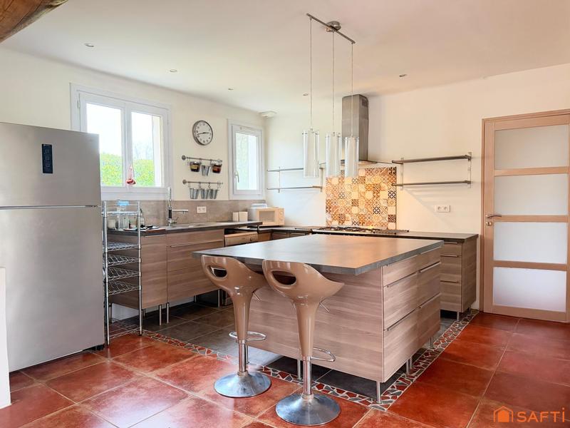 Villa - 191 m² - 7 pièces