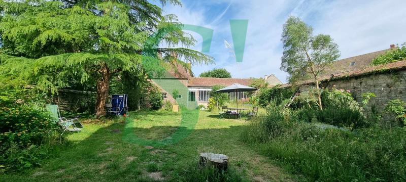 Maison bourgeoise - 200 m² - 8 pièces