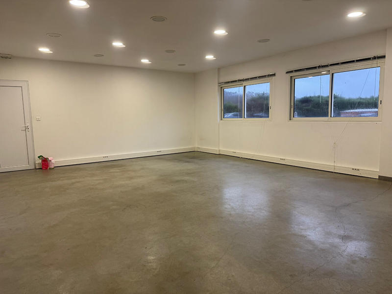 Bureau - 46 m² - 1 pièce