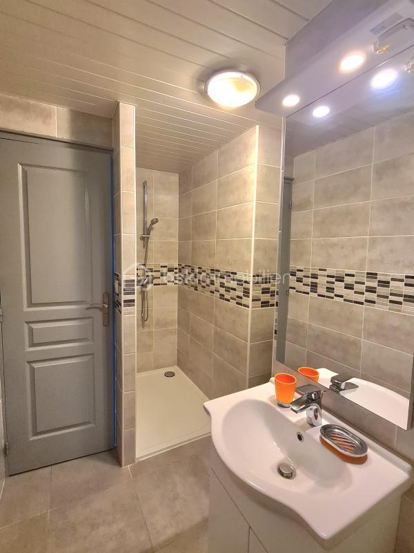 Studio - 21 m² - 2 pièces