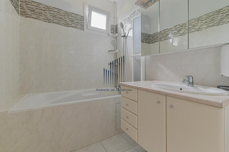 Appartement - 105 m² - 5 pièces